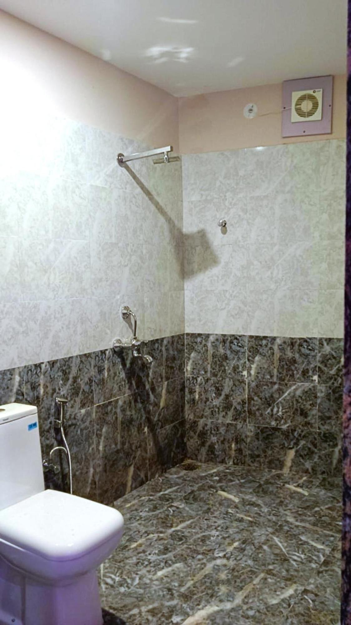 Hotel Kashi Inn Raj Ghat ורנאסי מראה חיצוני תמונה