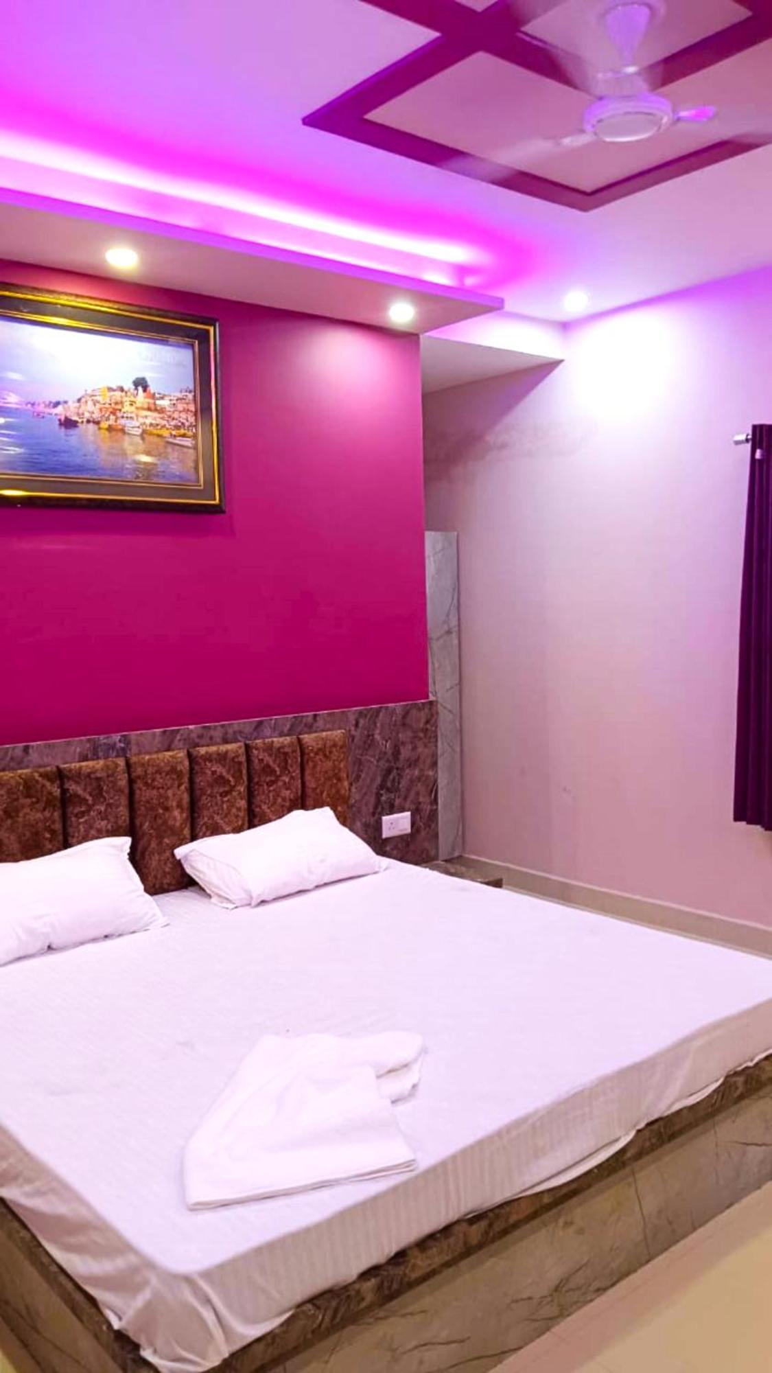 Hotel Kashi Inn Raj Ghat ורנאסי מראה חיצוני תמונה