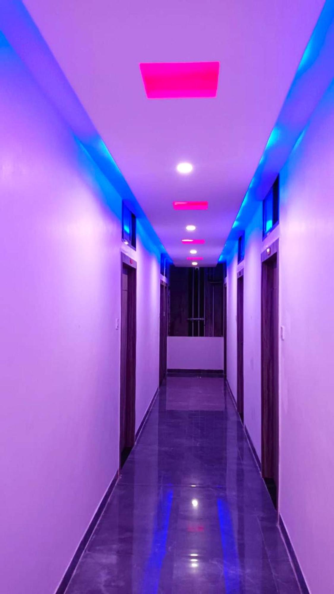 Hotel Kashi Inn Raj Ghat ורנאסי מראה חיצוני תמונה