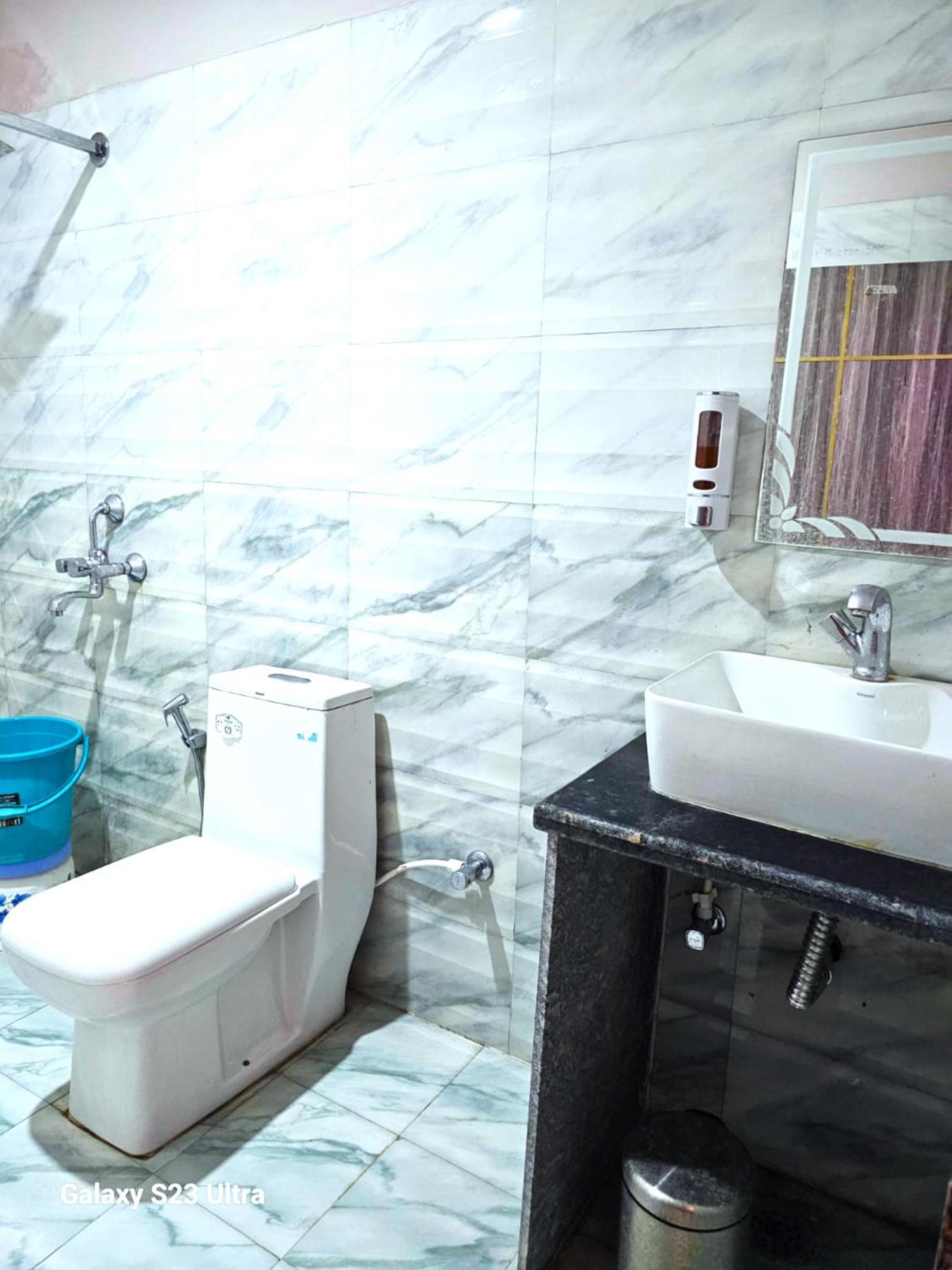 Hotel Kashi Inn Raj Ghat ורנאסי מראה חיצוני תמונה