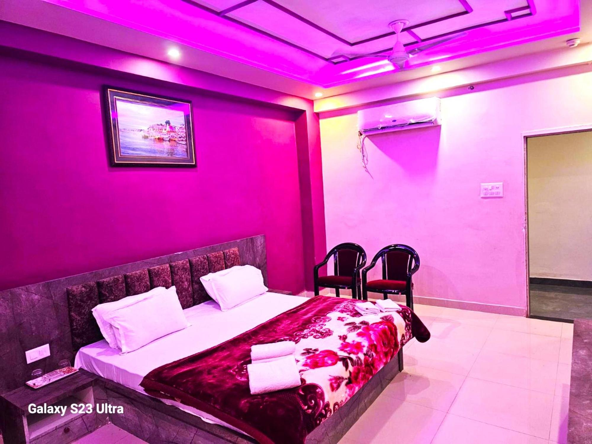 Hotel Kashi Inn Raj Ghat ורנאסי מראה חיצוני תמונה