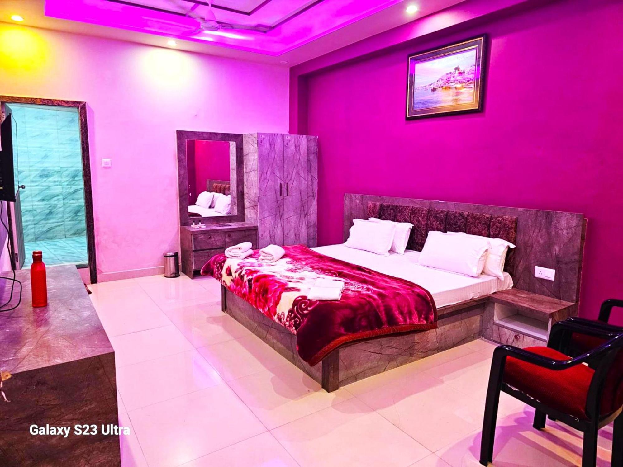 Hotel Kashi Inn Raj Ghat ורנאסי מראה חיצוני תמונה